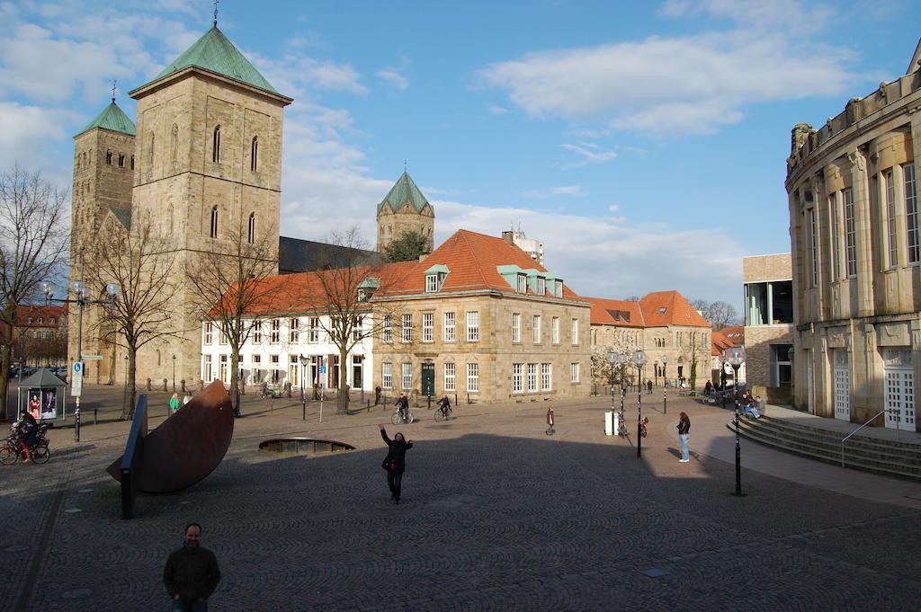 Dom Hotel Osnabrück Екстериор снимка